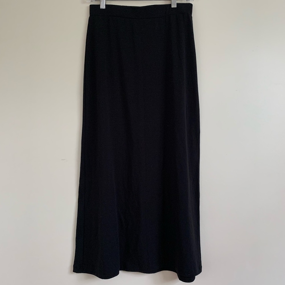 💃🏻 NWT Black Maxi Skirt